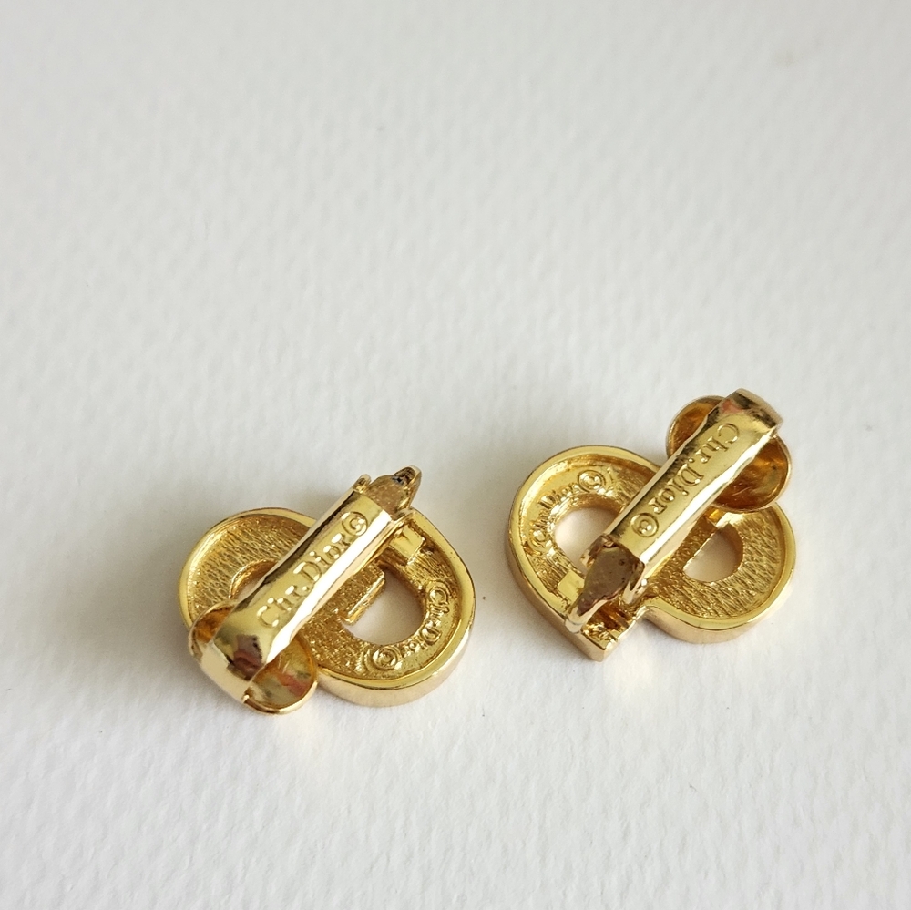 💰 SOLD 💰 22. 💎 Christian Dior Gold Tone CD Logo Earrings with Crystal Accents - Picture 3 of 5